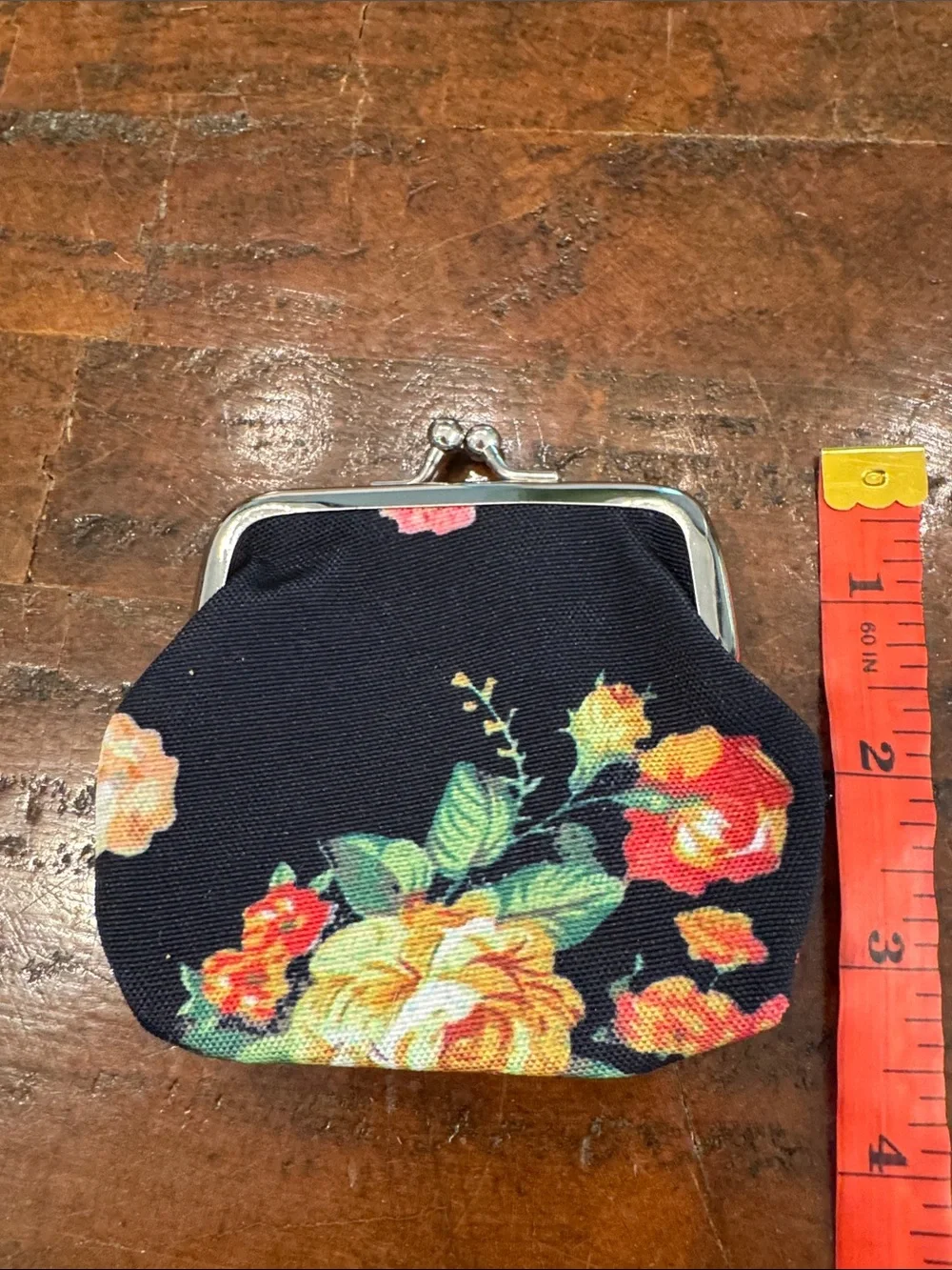 Floral Clasp Coin Purse - Red, Pink, Blue, Black, Cream - Picture 7 of 9